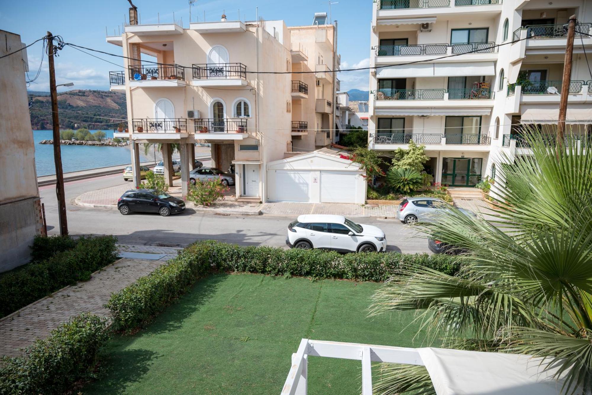 Coconut Blue Apartment Итеа Екстериор снимка