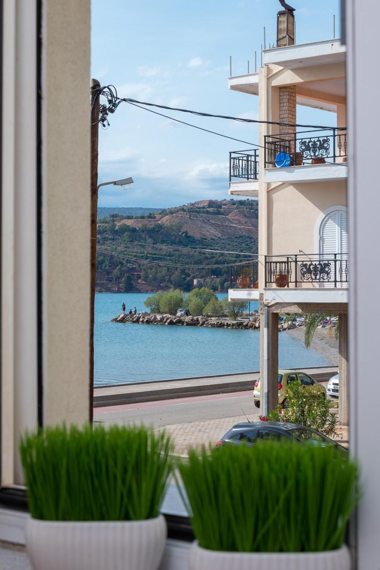 Coconut Blue Apartment Итеа Екстериор снимка